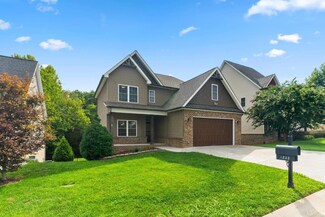1233 Helmsdale Dr, Forest, VA 24551
