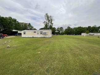 151 Lake Rd, Waskom, TX 75692