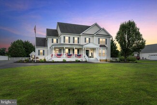 11 Two Penny Run W, Pilesgrove, NJ 08098