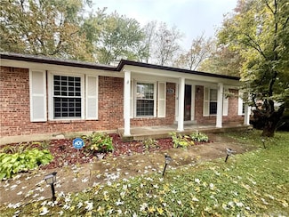 1103 W Walford Dr, Jeffersonville, IN 47130