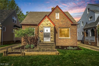 262 E 208th St, Euclid, OH 44123