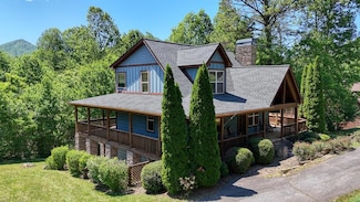 602 Mill Ridge Rd, Hiawassee, GA 30546