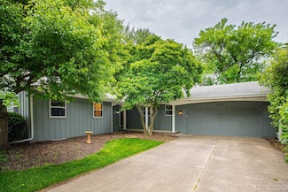 1813 Countryside Dr, Middleton, WI 53562