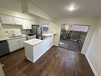 5726 Quince Rd Unit 40, Memphis, TN 38119