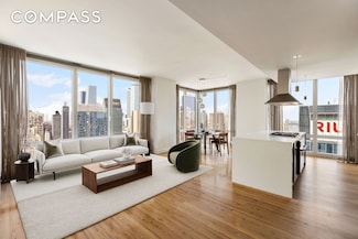 247 W 46th St Unit 3103, New York, NY 10036