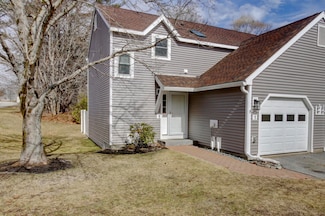 1 Sadler Dr, Brunswick, ME 04011