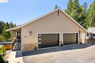 26031 Long Barn Rd, Long Barn, CA 95335
