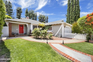 23204 Leonora Dr, Woodland Hills, CA 91367