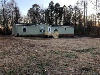3672 Cimmeron Rd, Lancaster, SC 29720