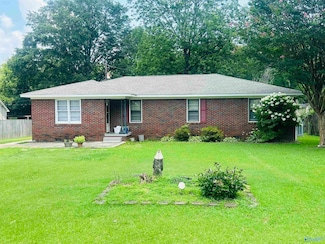 2008 Bell Ave SW, Decatur, AL 35601