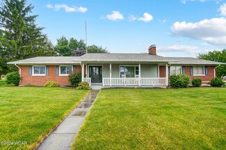109 Devonshire Dr, Lima, OH 45804