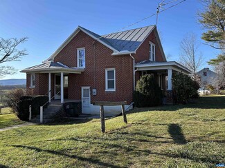 1604 Parkersburg Turnpike, Swoope, VA 24479