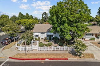 7752 Ostrom Ave, Van Nuys, CA 91406