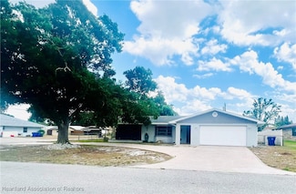 300 Whatley Blvd, Sebring, FL 33870
