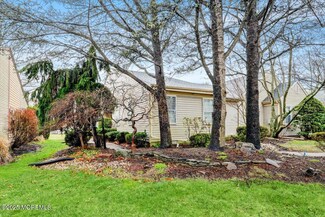 13B Aaron Burr Ct Unit B, Monroe Township, NJ 08831