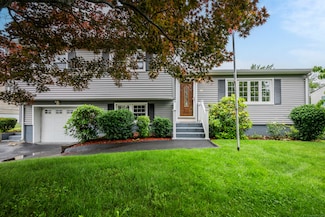 56 Dellwood Dr, Waterbury, CT 06708