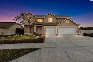 2809 S Dawes St, Kennewick, WA 99338