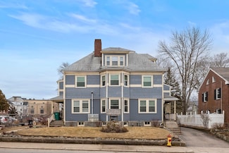 8 Mechanic St, Attleboro, MA 02703