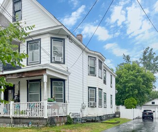 1586 Rugby Rd, Schenectady, NY 12308