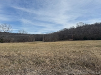 8 Thunder Rd, Fort Gibson, OK 74434