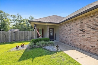 21263 Beau Chateau Blvd, Ponchatoula, LA 70454