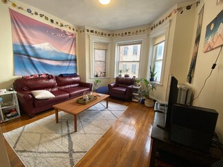 327 Huntington Ave Unit 31, Boston, MA 02115