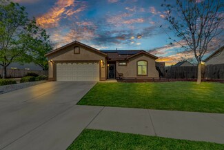 395 Mandarin St, Lindsay, CA 93247