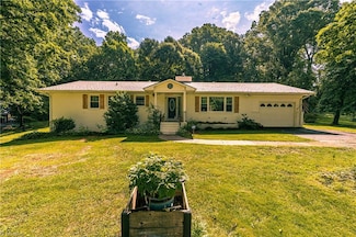 1129 Twin Oak Dr, Winston Salem, NC 27105