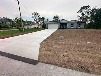942 Sunrise Blvd, Lehigh Acres, FL 33974