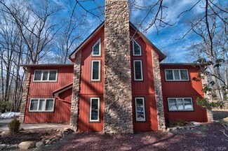 351 Moseywood Rd, Lake Harmony, PA 18624