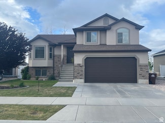 935 W 2100 N, Pleasant View, UT 84404