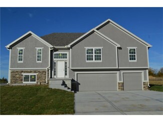 9500 N Bell St, Kansas City, MO 64155