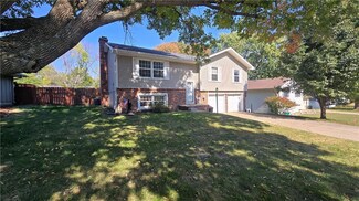 1023 Faustiana Dr, Maryville, MO 64468
