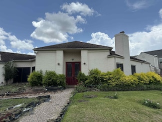 2302 Ashford Hollow Ln, Houston, TX 77077