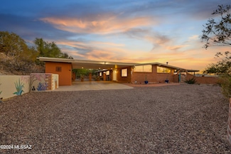 140 E Cambridge Dr, Tucson, AZ 85704