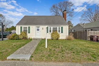 54 Holly Hill Cir, South Weymouth, MA 02190