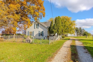 9064 S Ransom Rd, Ashley, MI 48806