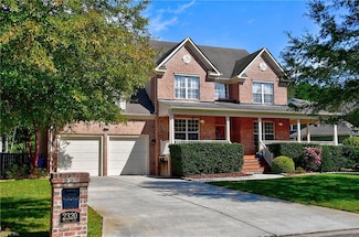 2320 Pierce Ln, Virginia Beach, VA 23453