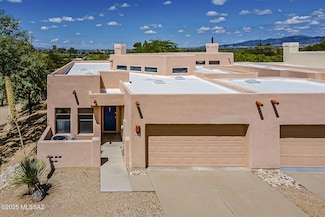 8403 N Hanks Place, Tucson, AZ 85704