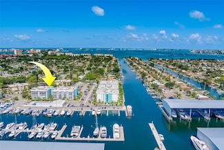 4910 38th Way S Unit 207, Saint Petersburg, FL 33711