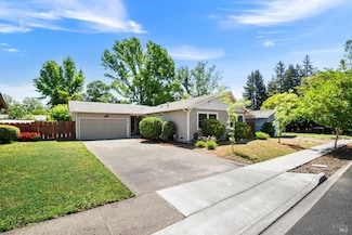 2462 Butte St, Napa, CA 94558