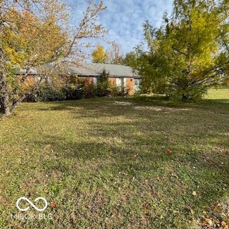 2526 David Dr, Westfield, IN 46074