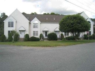 35 Pilgrim Village Rd Unit 1503, Taunton, MA 02780