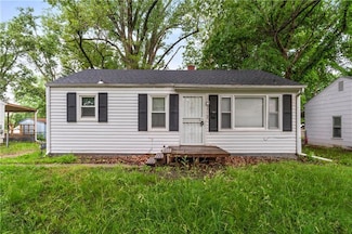 3112 S Claremont Ave, Independence, MO 64052