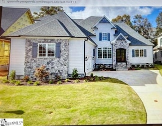 202 Chestnut Pond Ln, Simpsonville, SC 29681