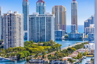 17301 Biscayne Blvd Unit LPH2, Aventura, FL 33160