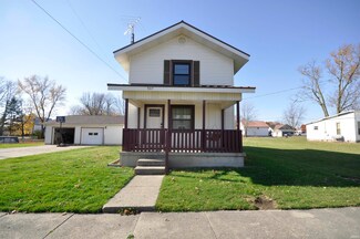 307 N Plum St, Farmland, IN 47340