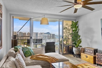 1350 Ala Moana Blvd Unit 3004, Honolulu, HI 96814