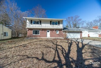 3535 Williamson Ave NE, Grand Rapids, MI 49525