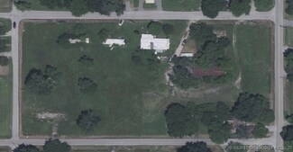 5419 Pine St, Muskogee, OK 74401